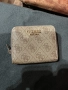 Дамско портмоне GUESS – оригинален дизайн, снимка 1