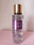 Парфюмен боди мист спрей Victoria's secrets 250 мл. Love spell, Escape, снимка 1