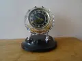 Настолен часовник Маяк Кристал 1965 г, снимка 1