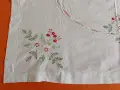 Битови, бродирани карета за маса , снимка 9