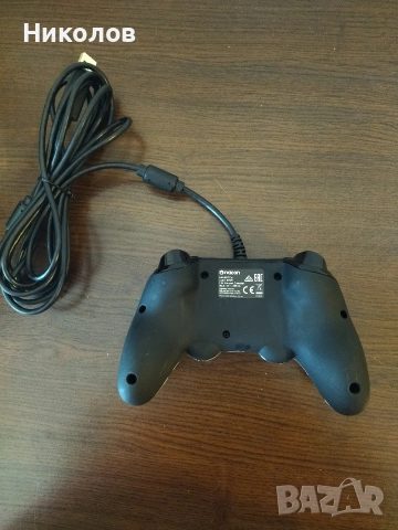 Продавам джойстик Nacon PlayStation 4/PC USB SLEH-00629 камуфлаж, снимка 2 - Аксесоари - 55256344