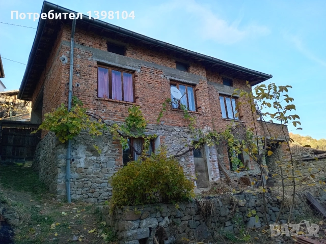 Продавам къща в село Тешево