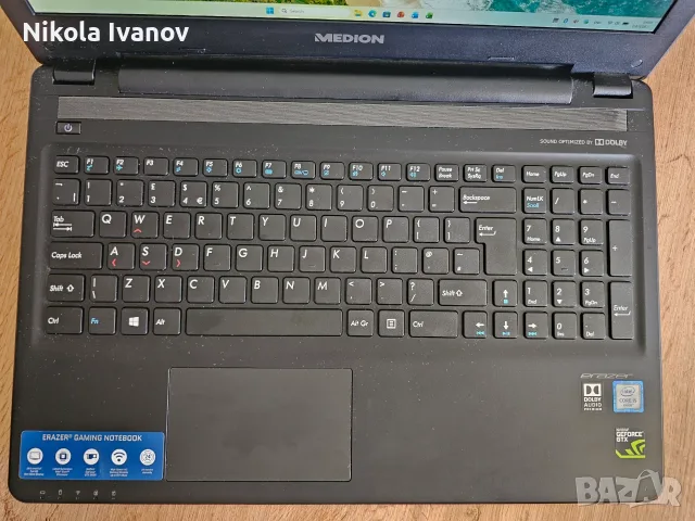 Лаптоп Erazer P6661 15.6" Intel i5 6200U 2.80Ghz |16GB RAM|GTX 950M 4GB |SSD + 1TB HDD| 3ч. Батерия , снимка 3 - Лаптопи за дома - 55510189