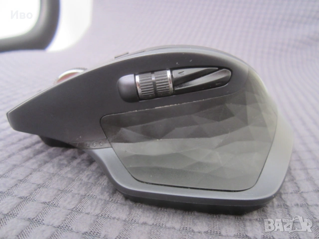 Logitech MX Master M-R0066 безжична блутут мишка, снимка 5 - Клавиатури и мишки - 54572832