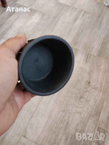 Hyundai kup holder