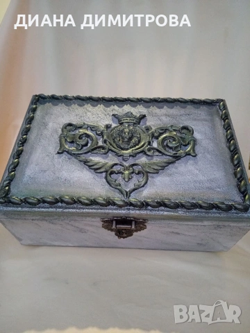 Ръчно изработена кутия за мъж размер 30/20/12!