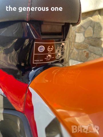 Honda NSC50R REPSOL четиритактов мотор мотопед скутер инжекцион с регистрация и гражданска., снимка 9 - Мотоциклети и мототехника - 55156461