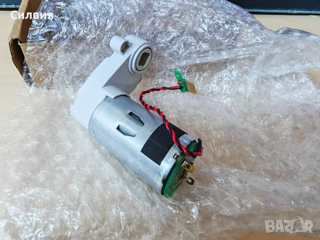 Мотор за основна четка за роботи Dreame D9 F9 L10 Pro D9pro Z10pro, снимка 2 - Прахосмукачки - 53990203