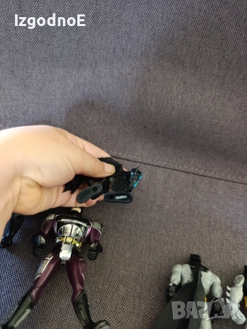Лот фигурки Батман DC Spin Master Bat Tech Batman Batman TM DC Comics S13 Rubber NJ Croce Bendable A, снимка 15 - Фигурки - 42559468
