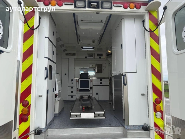 Mercedes Sprinter 519cdi 2017г, снимка 4 - Бусове и автобуси - 54202778