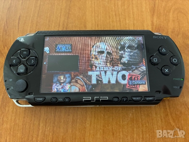 PSP 1003 - хакнато с 64гб карта с игри
