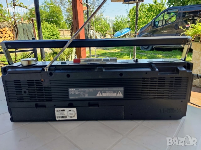 Ретро Радиокасетофон Aiwa CS-230 – Класика от 80-те, снимка 5 - Радиокасетофони, транзистори - 54508362