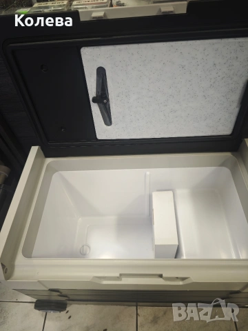 Туристически компресорен хладилник фризер 45 литра, снимка 5 - Хладилни чанти - 53974440