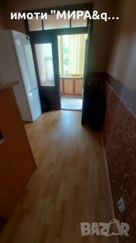 Едноетажна къща с голям двор и допълнителни постройки в с.Войводово,обл.Хасково, снимка 5 - Къщи - 54291413
