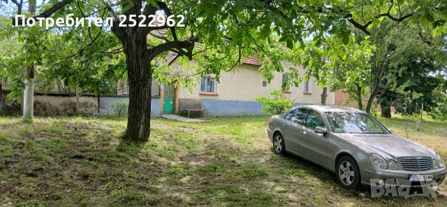 Продавам къща в село Гиген, снимка 3 - Къщи - 55160527