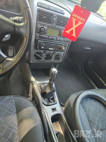 Toyota avensis T22 , снимка 8 - Автомобили и джипове - 55304011