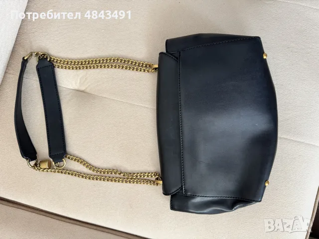 Guess черна чанта, снимка 6 - Чанти - 55605528