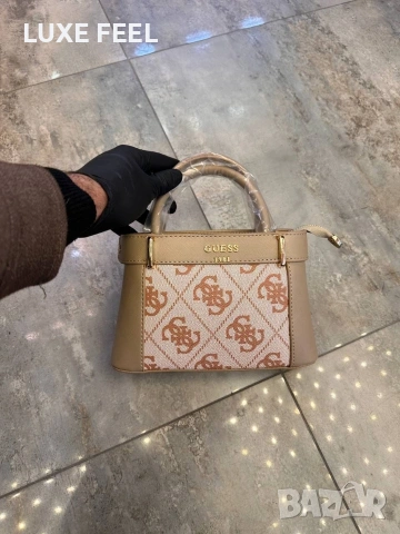 Guess⚜️Дамски Чанти , снимка 5 - Чанти - 54367626