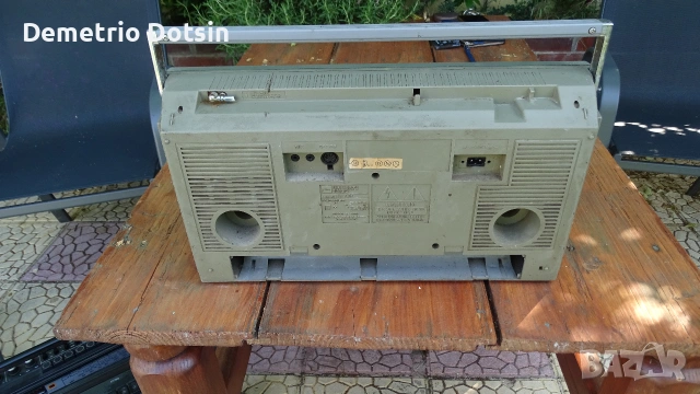 Радио Касетофон TOSHIBA, снимка 3 - Радиокасетофони, транзистори - 55141796