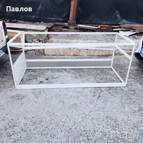Алуминиева витрина