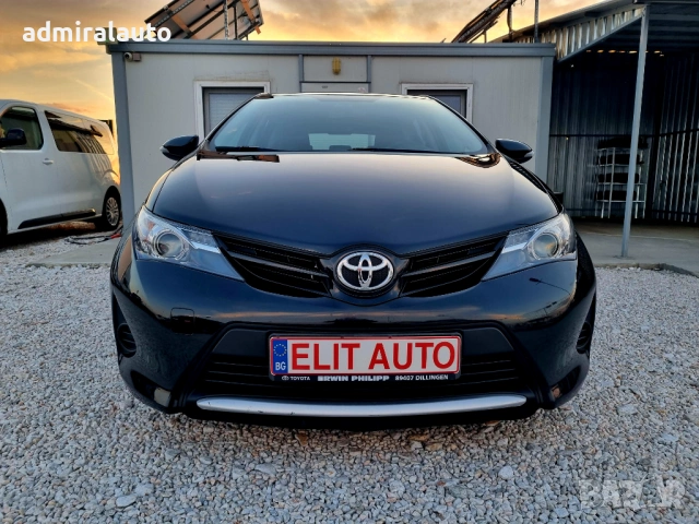Toyota Auris 1.3VVT-i 99ks. 6 скорости, Климатроник, снимка 3 - Автомобили и джипове - 52904504