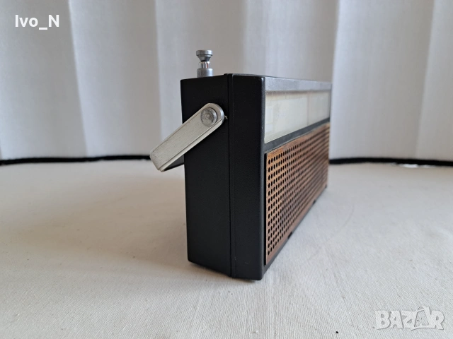 Ретро радио ITT-Schaub- Lorenz-Junior-Automatic-103., снимка 2 - Радиокасетофони, транзистори - 54956610