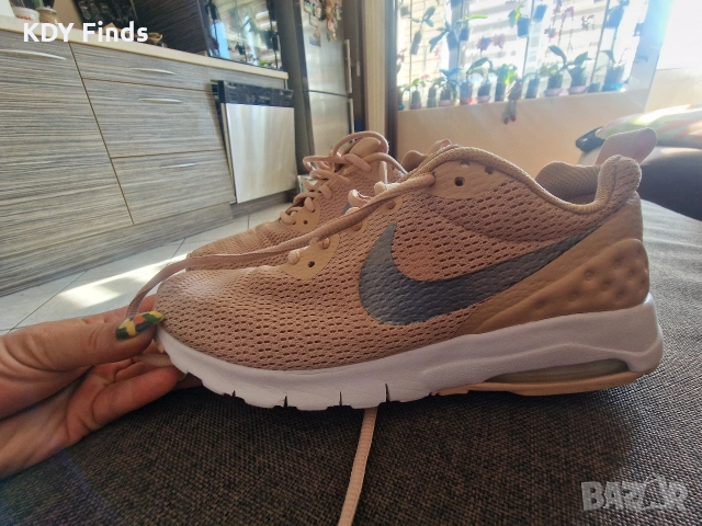 дамски маратонки Nike 39, снимка 2 - Маратонки - 55230464