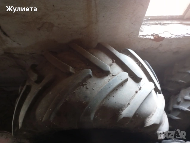 гума за комбайн 900/60R32, снимка 4 - Селскостопанска техника - 55014392