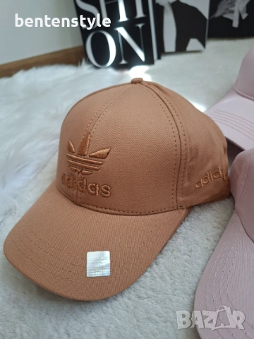 Дамски шапки Nike Calvin Klein Adidas Gucci, снимка 6 - Други - 54589024