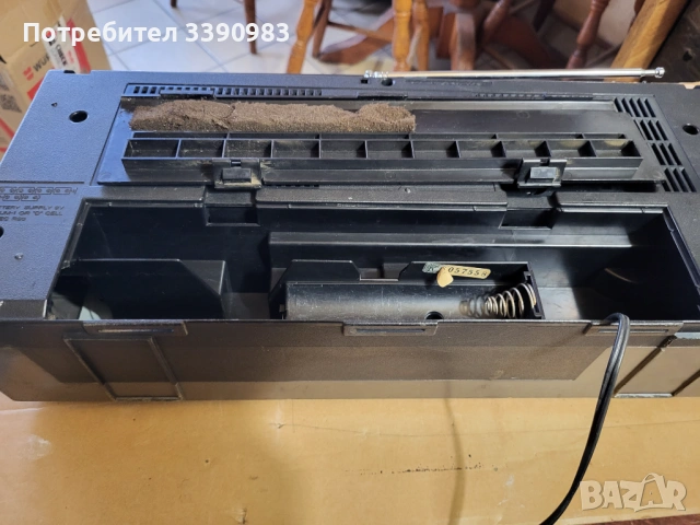 HITACHI TRK-6830E радиокасетофон, снимка 11 - Радиокасетофони, транзистори - 54013878