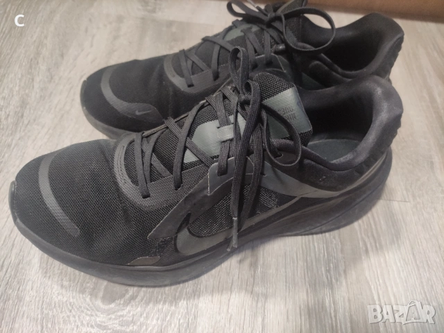 Мъжки маратонки nike номер 45, снимка 5 - Маратонки - 54352354