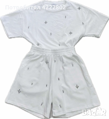 Нов дамски комплект LBD, снимка 2 - Спортни екипи - 54270553