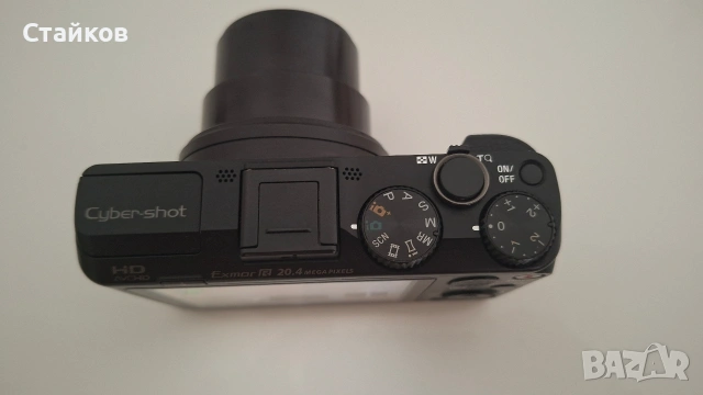 Цифров влогърски фотоапарат Sony Cyber-shot DSC-HX50 Wi-Fi,SMART, снимка 5 - Фотоапарати - 54494655