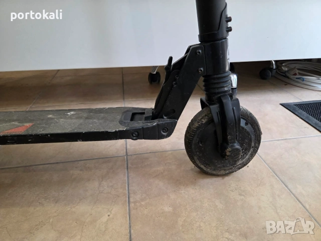 Електрическа тротинетка Segway 250W 36V, снимка 3 - Други спортове - 55269910