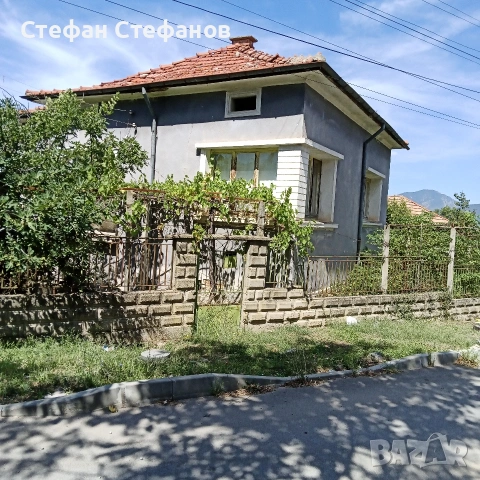 къща в село Ягода двор 600м2 партида ток вода локация център, снимка 5 - Къщи - 54526630