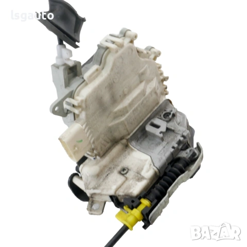 Брава предна лява врата AUDI A1 (8X) 2010-2018 ID: 161281 ОЕМ № 8J2837015C, снимка 2 - Части - 54778549