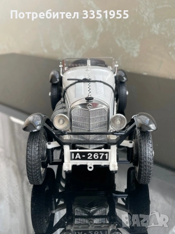 Mercedes benz SSKL 1931 1/18 Burago Ретро модел, снимка 3 - Колекции - 54399975