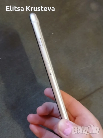 iPhone SE 3 поколение 2022, снимка 6 - Apple iPhone - 54508668