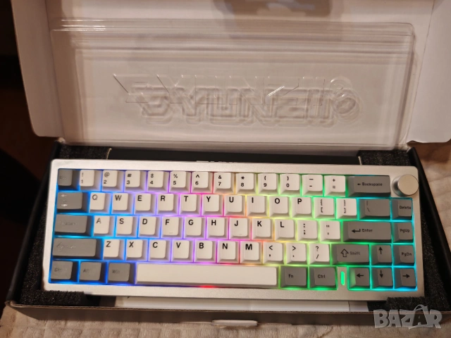 YUNZII AL68 65% алуминиева механична клавиатура RGB Wireless Aluminum Mechanical Keyboard, снимка 2 - Клавиатури и мишки - 54496982