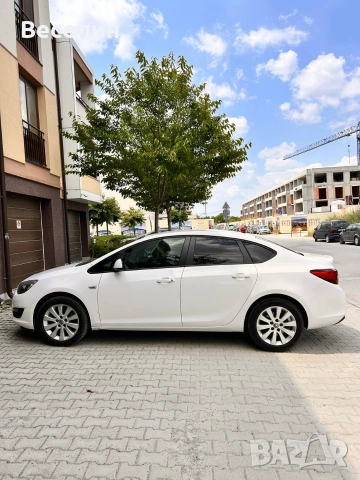 Opel Astra 1.6 CDTI Гаранция + сервизна книжка