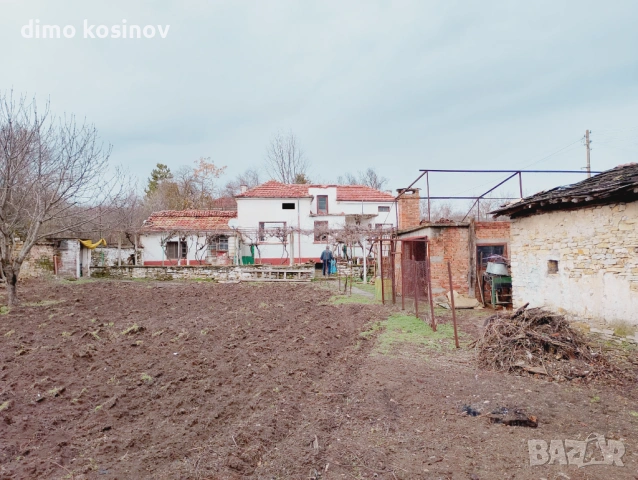 Къща в село Изворово общ. Чирпан, снимка 12 - Къщи - 54597053