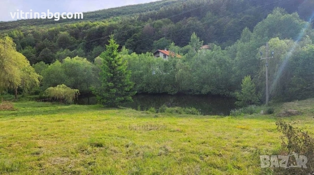 УПИ със собствен рибарник с. Гинци на 48км. От София