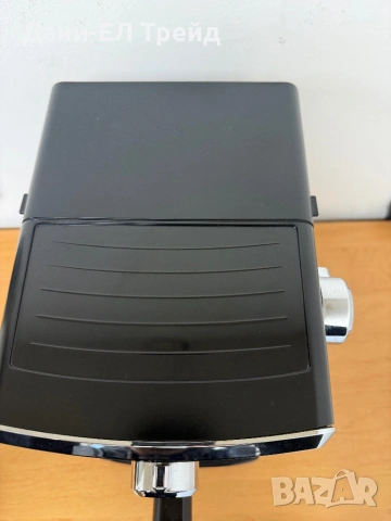 Кафемашина Saeco Poemia, снимка 4 - Кафемашини - 54087542