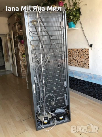 Продавам голям хладилник с фризер ELECTROLUX , снимка 12 - Хладилници - 55083105