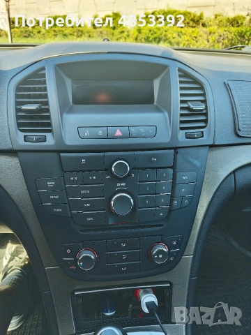 Opel Insignia Sport tourer 2.0 cdti 2010, снимка 9 - Автомобили и джипове - 55279555