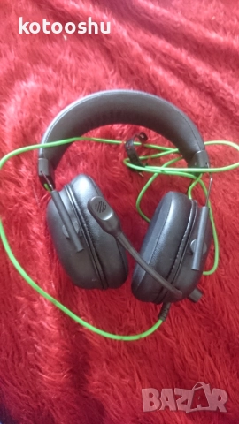 Слушалки RAZER с микрофон
