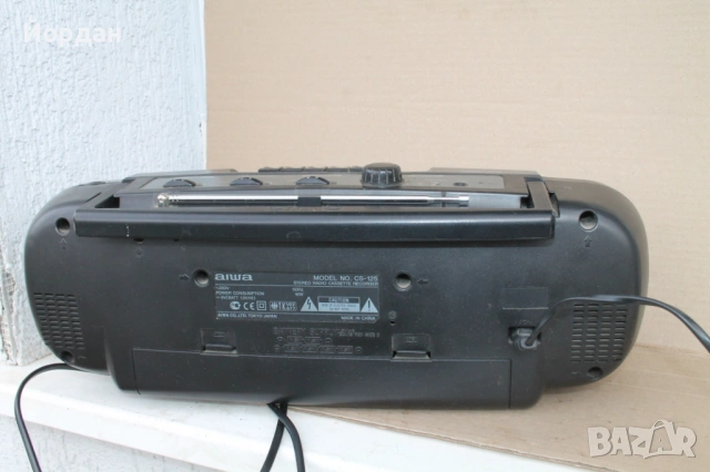 Радиокасетофон ''Aiwa cs 125'' , снимка 8 - Радиокасетофони, транзистори - 54455566