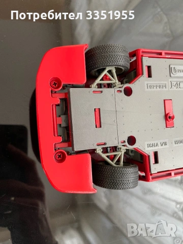 Ретро модел Ferrari F40 1/18, снимка 18 - Колекции - 54409014