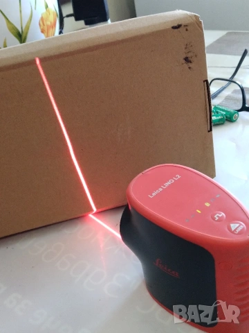 Линеен лазерен нивелир Leica Lino L2 , снимка 3 - Други инструменти - 54319939