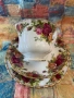 Royal Albert ,,Old Country Roses”, снимка 4